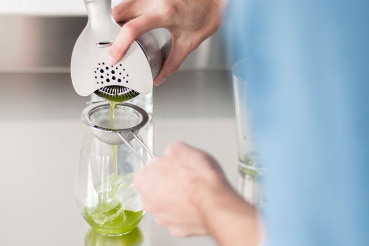 Gin mit frischen Kräutern au dem Kölner Umland.