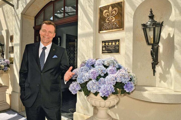 Hoteldirektor Ralf J. Kutzner hat allen Grund zur Freude.