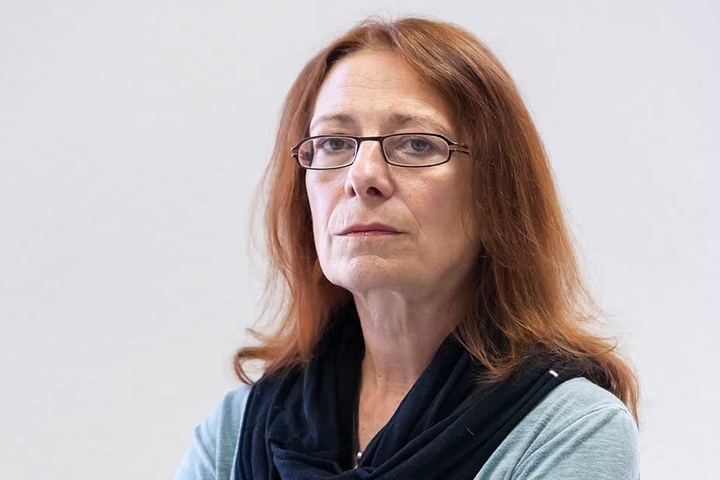 Für Gleichstellungsbeauftragte Pia Hamann (56) sind dunkle, unbeleuchtete Wege "Angsträume".