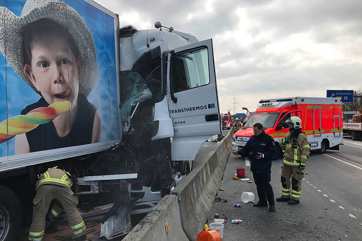Für die Rettungskräfte war es ziemlich schwierig an die Unfallstelle zu gelangen.