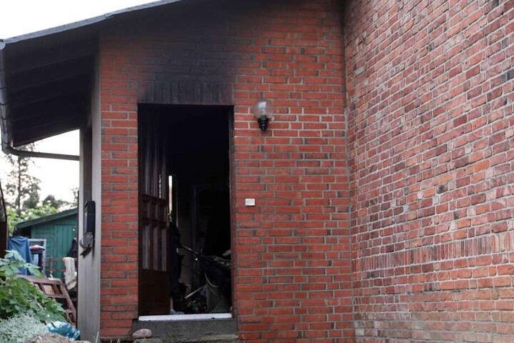 Nach dem Brand fand man in dem Haus eine Leiche.