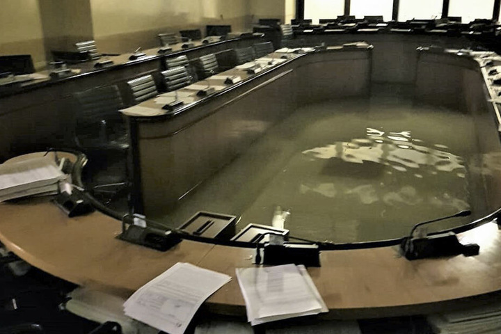 Das am Freitag herausgegebene Foto zeigt die Versammlungssaal des Regionalrats von Venedig im Palazzo Ferro Fini.