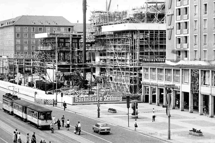 Nach zweieinhalb Jahren Bauzeit öffnete das Haus 1969 seine Pforten.
