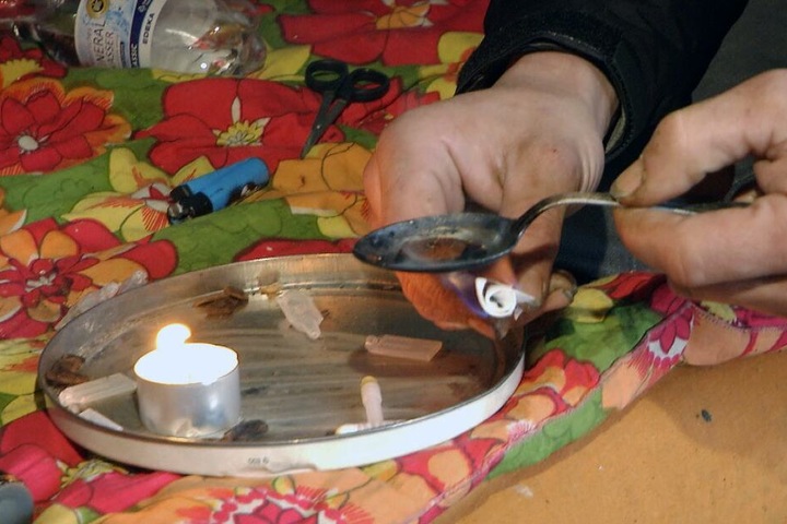 Besonders gefährlich: Einige Junkies mischen verschiedene Drogen zu einem Cocktail.