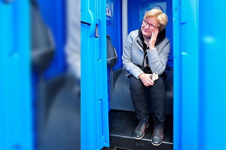 Steffi Kühn (58) aus Köthensdorf hat sich bei der R.SA-Challenge beworben und wurde ausgewählt. Sie würde das Klo gern für ihre Dackeltreffen nutzen.