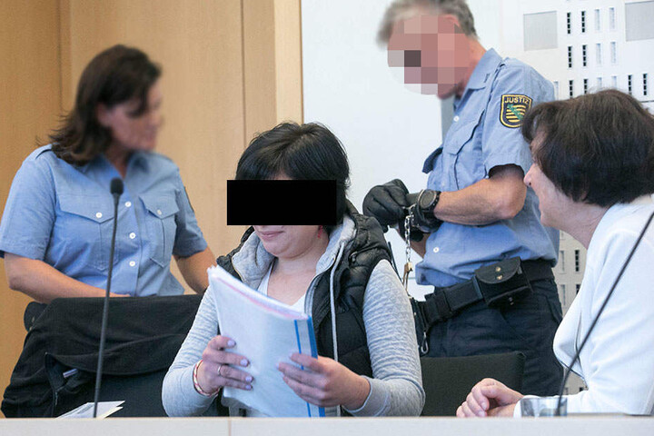 Zusammen mit Romana S. (29) wurde er wegen räuberischen Diebstahls angeklagt.