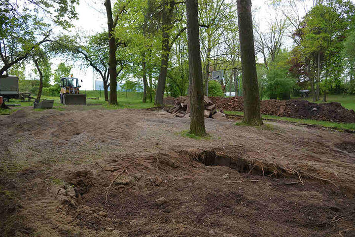 Der alte DDR-Spielplatz im Rabensteiner Carlowitzpark ist Geschichte.