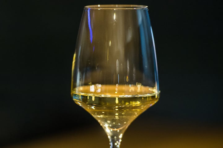Prost! Am Sonntag endet der Weinmarkt in Bielefeld.