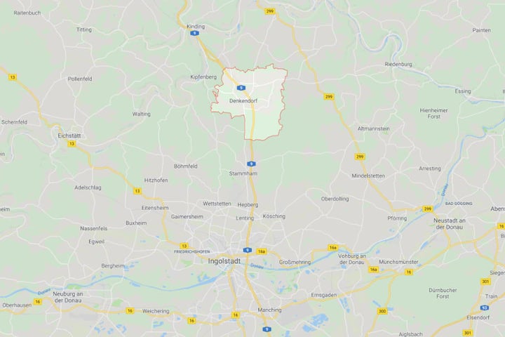 Auf der Autobahn 9 bei Denkendorf in Bayern ist es zu einem schrecklichen Unfall gekommen.