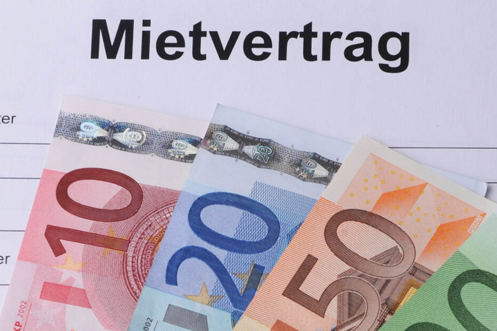In Bayern sank die Zahl der Haushalte, in denen alle Mitglieder Anspruch auf Wohngeld haben. (Symbolbild)