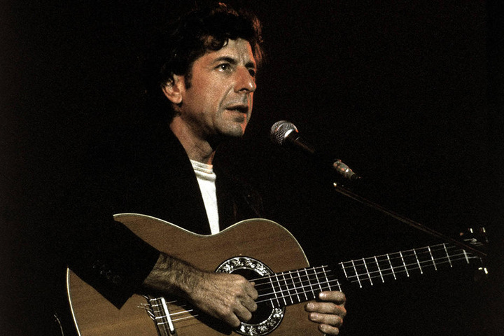 Der Kanadier 1988 bei einem Konzert.