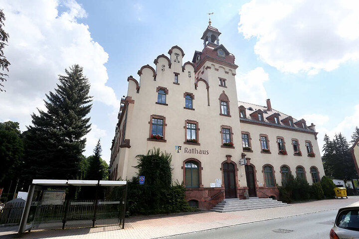 Die Bürgerliste Einsiedel verpasste den Sieg um drei Prozent - dennoch reichte es für vier Sitze im Ortschaftsrat. Der Verein Haus+Grund Einsiedel erreichte ein Viertel der Wähler (3 Sitze).