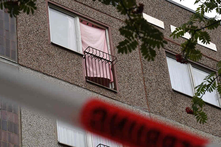 In dieser Wohnung in Leipzig-Paunsdorf hielten drei Syrer ihren Landsmann fest und alarmierten die Polizei.