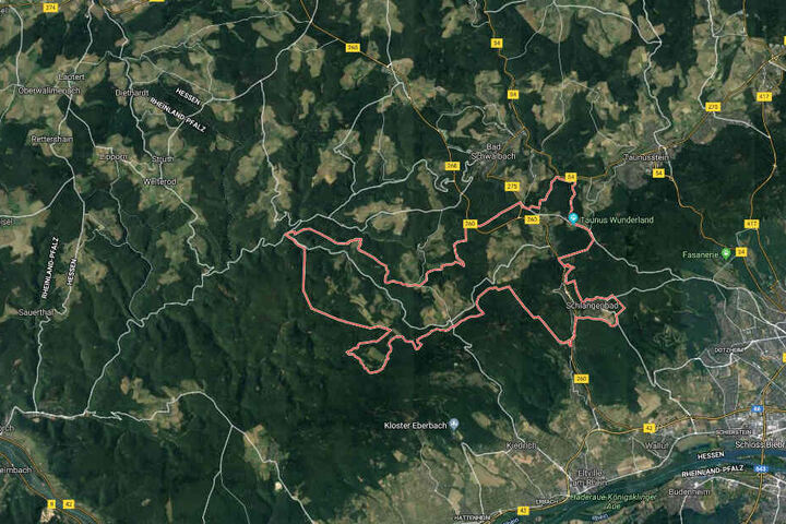 Gegen 8.20 Uhr verließ Jennifer L. die elterliche Wohnung in Schlangenbad. Seitdem wird die 14-Jährige vermisst.