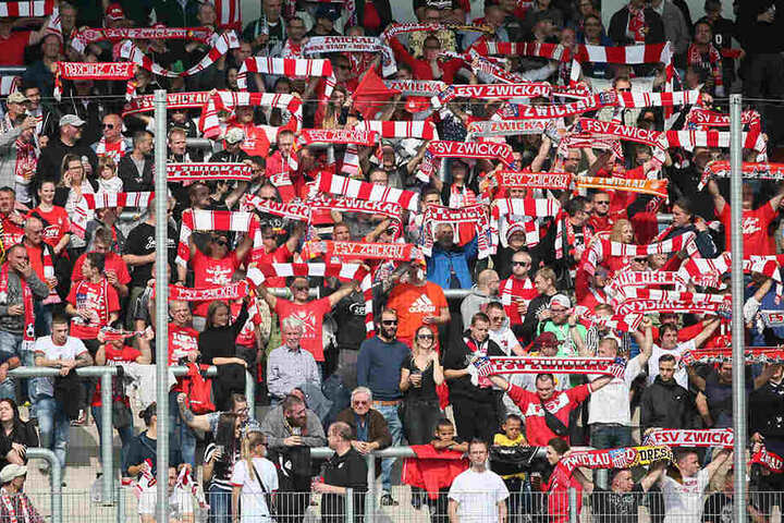 Nicht einmal 4000 Zuschauer wollten die Partie des FSV gegen die Werder-Bubis sehen.