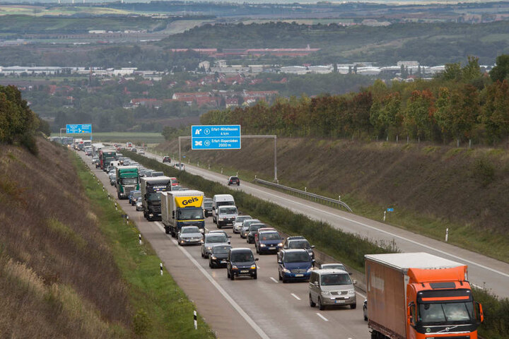 Die A71 war streckenweise gesperrt, es kam zum Stau.