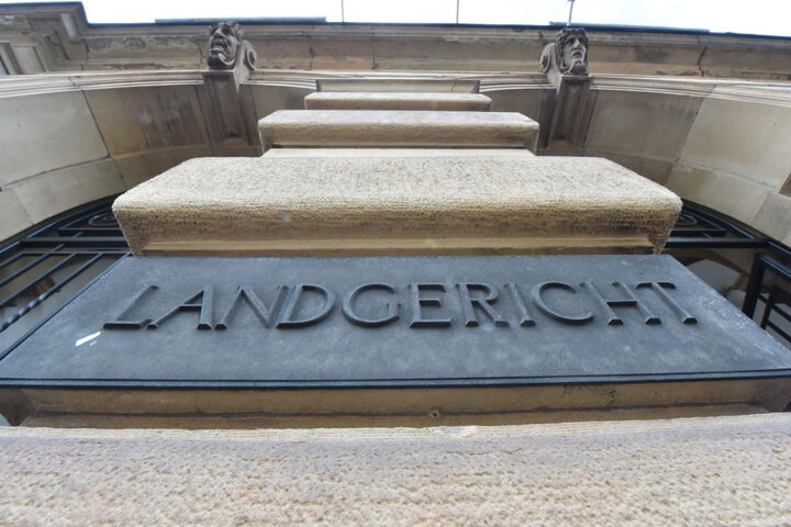 Das Landgericht Karlsruhe könnte am Dienstag urteilen.