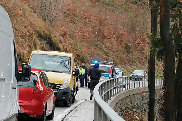 Während der Unfallaufnahme musste die S228 gesperrt werden.