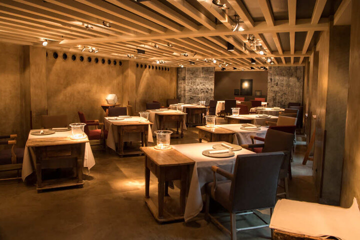 Das Restaurant "Atelier"im Hotel «Bayerischer Hof» in München unter der Leitung von Jan Hartwig ist mit drei Sternen ausgezeichnet.