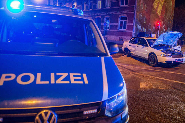 Mehrere Personen sollen verletzt worden sein.