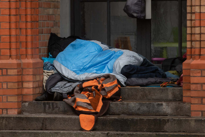 Zwischen 4000 und 10.000 Menschen sollen Schätzungen zufolge in Berlin auf der Straße leben.