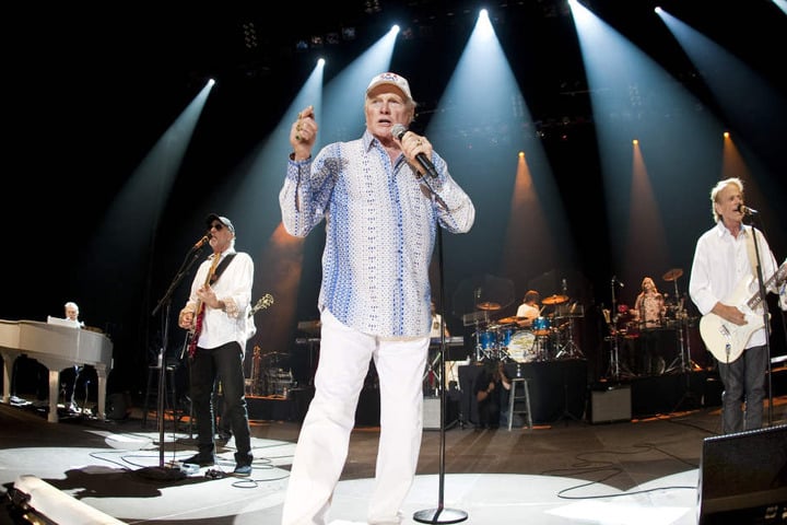 The Beach Boys spielen im Juni 2017 ihr einziges Konzert im Osten in der
Stadthalle Zwickau.