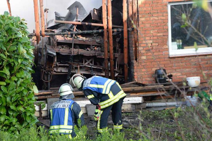 Eine historische Maschine fiel den Flammen zum Opfer.