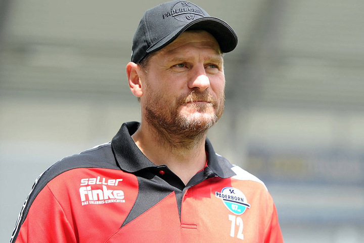 SC Paderborn-Trainer Steffen Baumgart hat die richtigen Worte gefunden und seine Männer zum Sieg geführt.