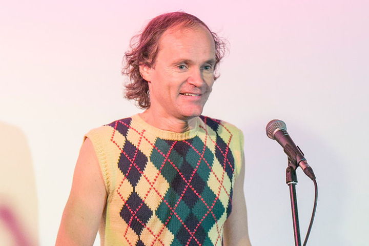 Er hat schon einen Salzburger Stier und ein Bambi - erweitert Comedian Olaf
Schubert (48) seinen Preis-Zoo bald um eine Henne?
