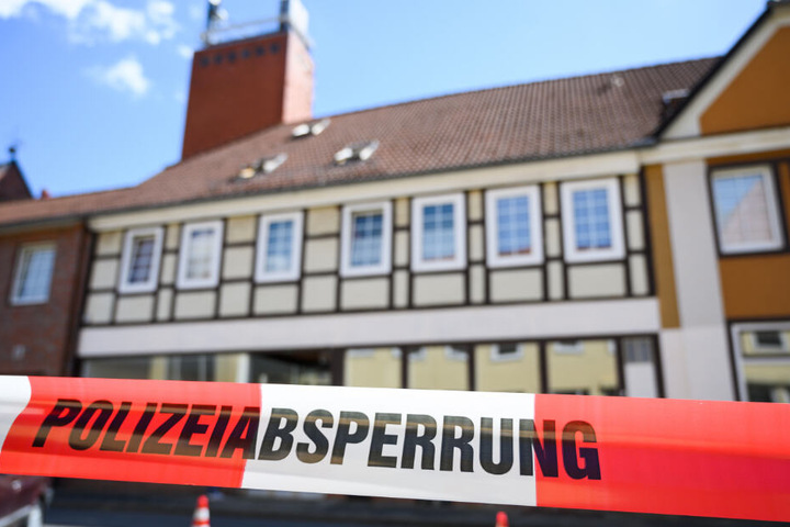 Der Leichenfund in Wittingen steht im Zusammenhang mit dem Fund von drei Toten in Passau.