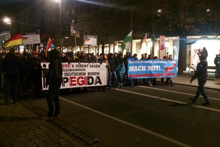 AfD und PEGIDA laufen am Montag erstmals gemeinsam.