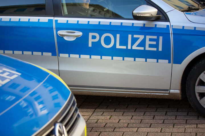 Die Polizei ertappte die Männer auf frischer Tat. (Symbolbild)