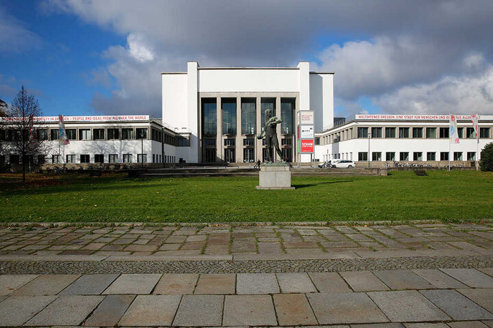 Das Deutsche Hygiene-Museum am Lingnerplatz.