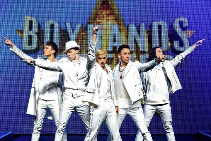 Take That, One Direction oder doch Backstreet Boys? Die Show vereint sie alle.