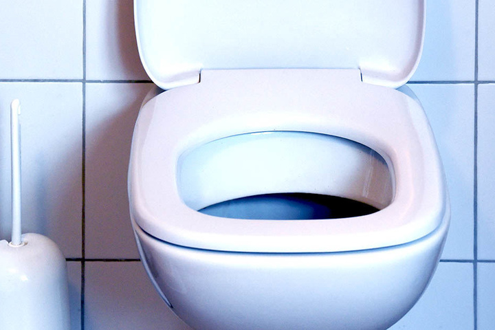 Es ist schon ein gravierender Unterschied, ob man ein Restaurant oder eine Toilettenschüssel in die Luft jagen will.
