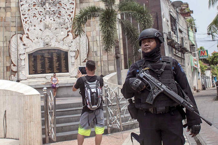 Ein Mann aus Gütersloh wurde von der Polizei in Bali verhaftet. (Symbolbild)