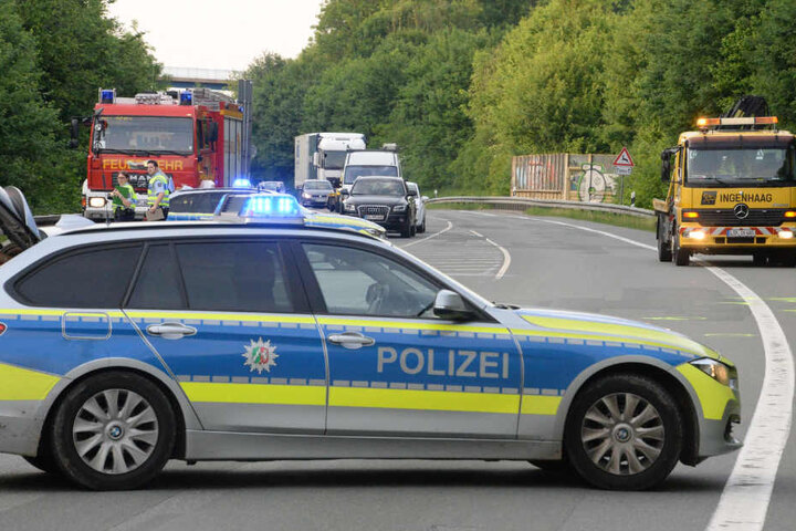 Die Tunnelstraße wurde komplett gesperrt.