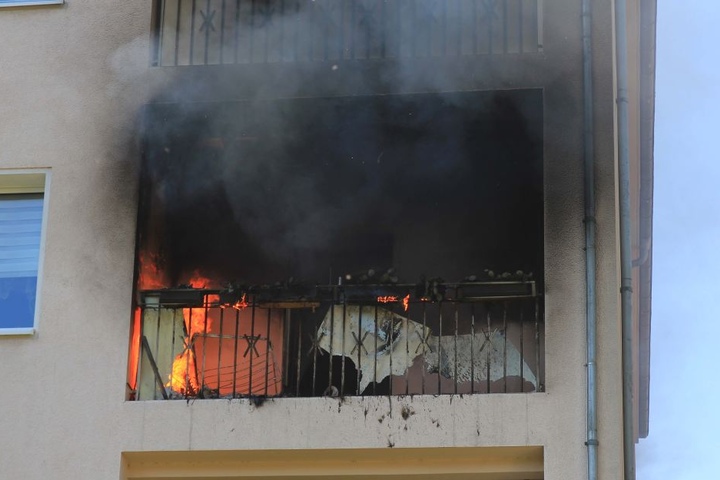 Bei Feuer gibt es eine Anzeige. Und das kann teuer werden.