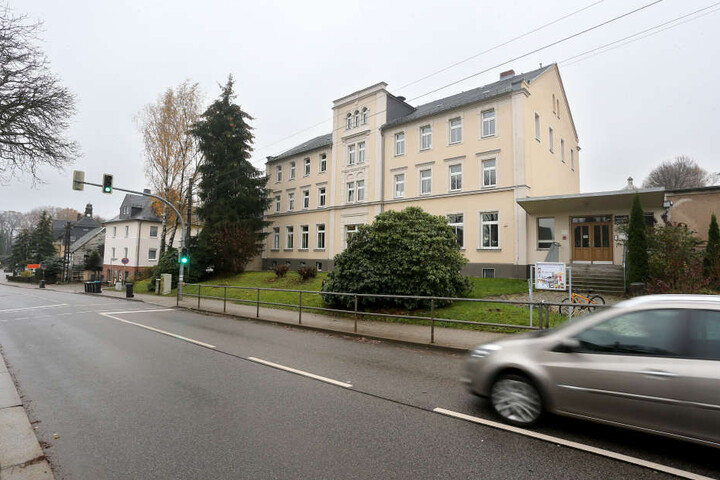 Wegen "Fremdgerüchen" lässt die Stadt den Hort in Mittelbach sanieren.