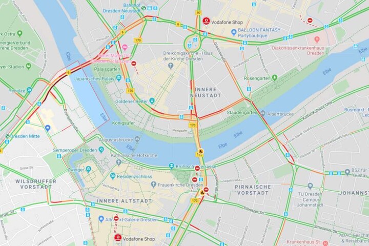 Wie man sieht: viele Straßen in Dresden sind bereits dicht.