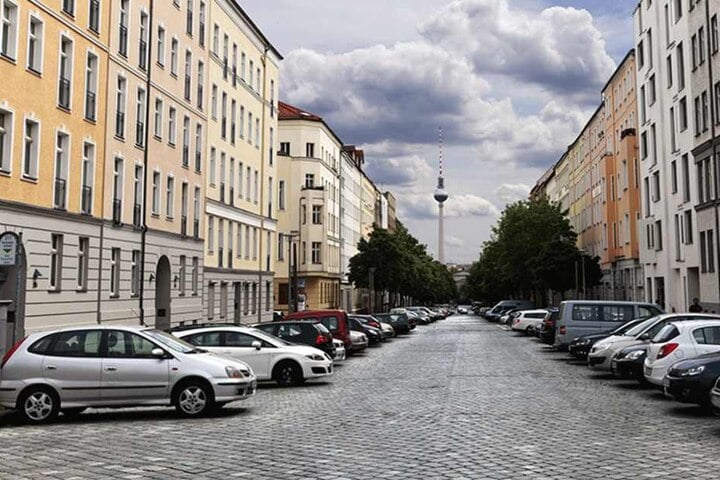 Vor allem das Anwohnerparken könnte künftig deutlich teurer werden.