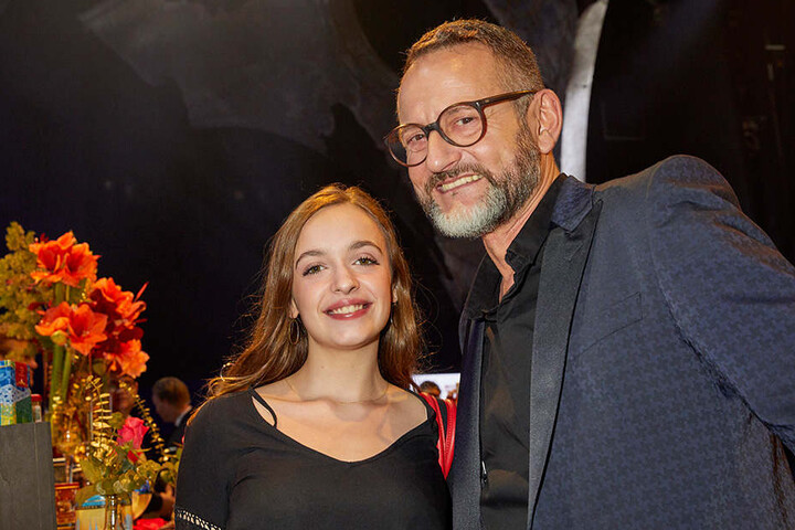 Figaro Ralf Suchomel mit Schauspielerin Nellie Thalbach.