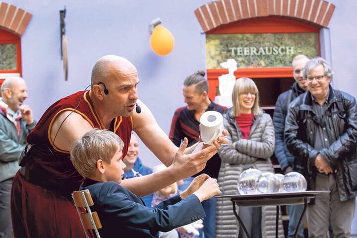 Mister Crystal (Thomas Jacob) ist Teil des Kulturprogramm zum Jubiläum.