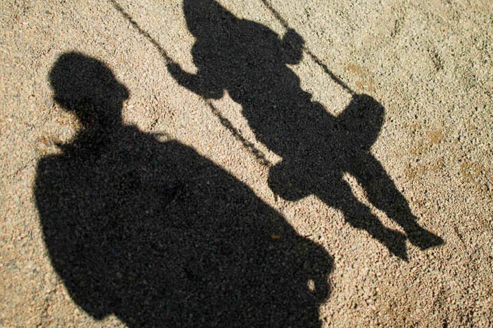 Der Mann soll auch Kinderpornos besessen haben. (Symbolfoto)