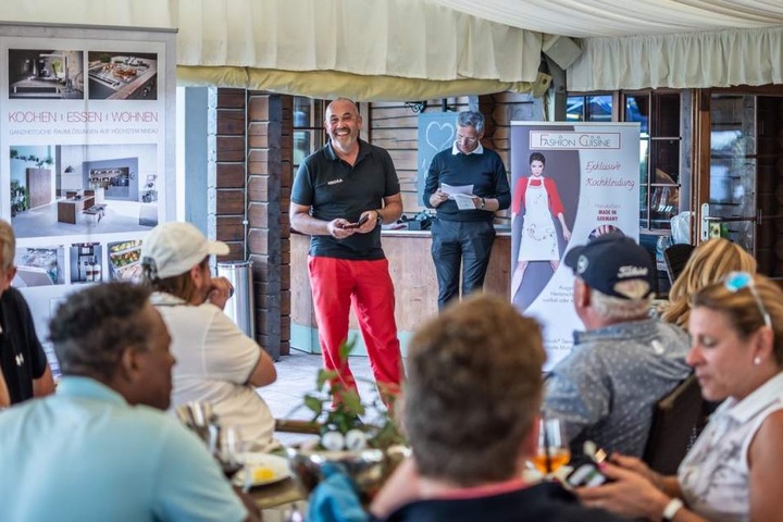 Juni 2018: "Mittwochsbecher" - die lustige Golfrunde.