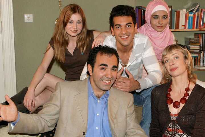 Damals noch blutjung: Josefine Preuß und ihre Kollegen in der Serie "Türkisch für Anfänger".