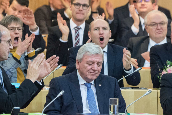 Volker Bouffier (Mitte) war im Januar erneut zum Ministerpräsidenten von Hessen gewählt worden.