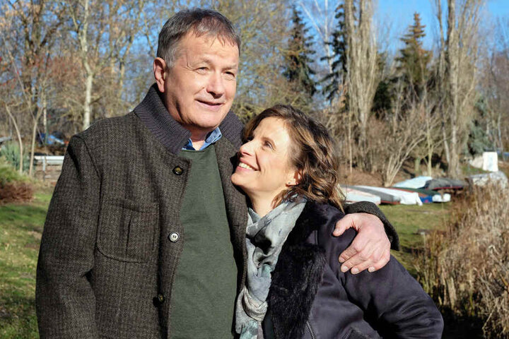 Bei Dr. Heilmann und seiner Herzensdame Katja Brückner (Julia Jäger) sollen sich nach der Honeymoon-Phase erste Probleme auftun. Es bleibt auf jeden Fall spannend in der neuen Staffel.