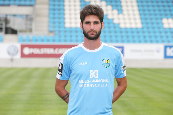 Abwehrspieler Niklas Hoheneder wird neuer Kapitän der Himmelblauen.