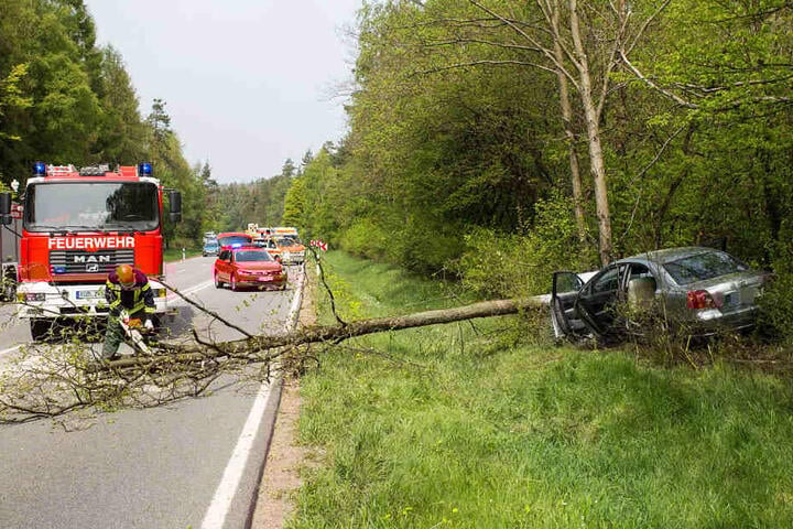 Die Bundesstraße 417 musste vorübergehend gesperrt werden.